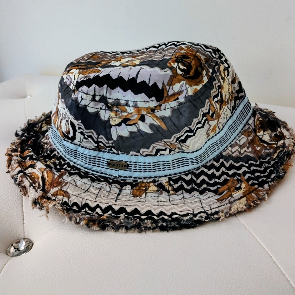 ~~PISTIL💙Bucket Hat~~